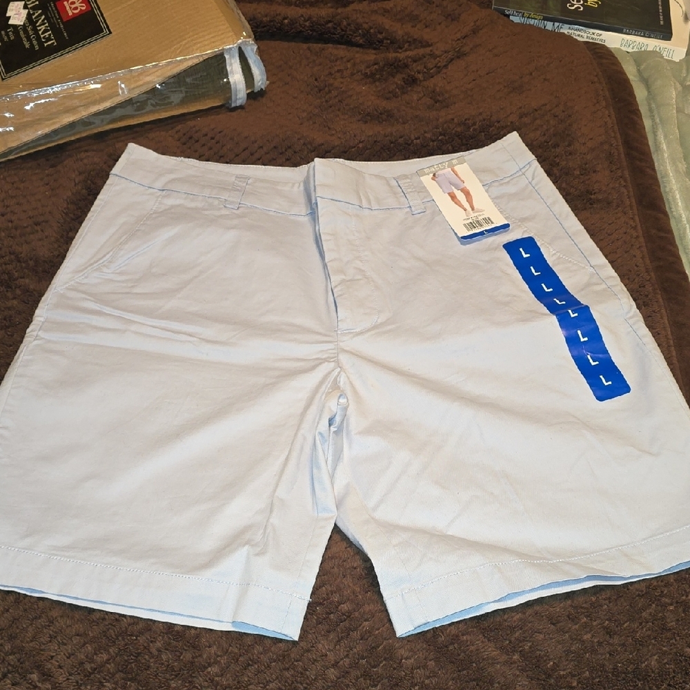 Matty M Women's Light Blue Bermudas